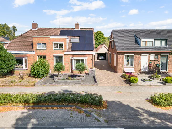 Verlengde van Echtenskanaal NZ 48 in Zwartemeer foto