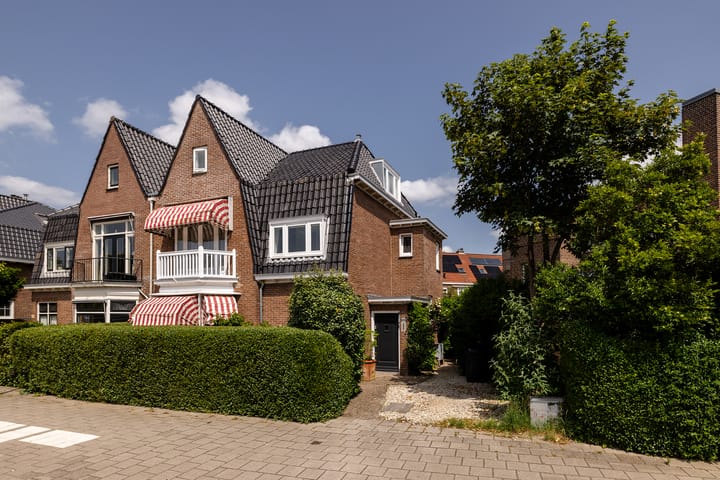 Verspronckweg 100 in Haarlem foto