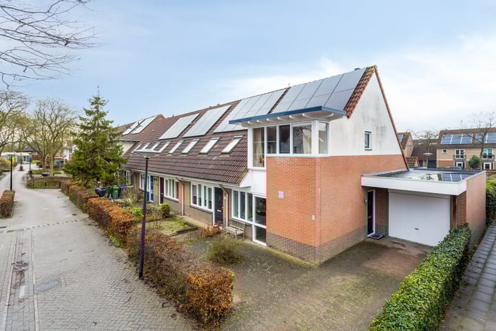 Versteegstraat 2 in Deventer foto