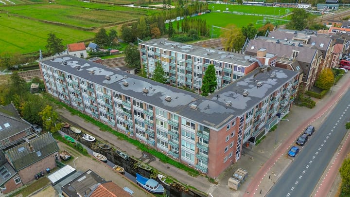 Vestaplein 24 in Wormerveer foto