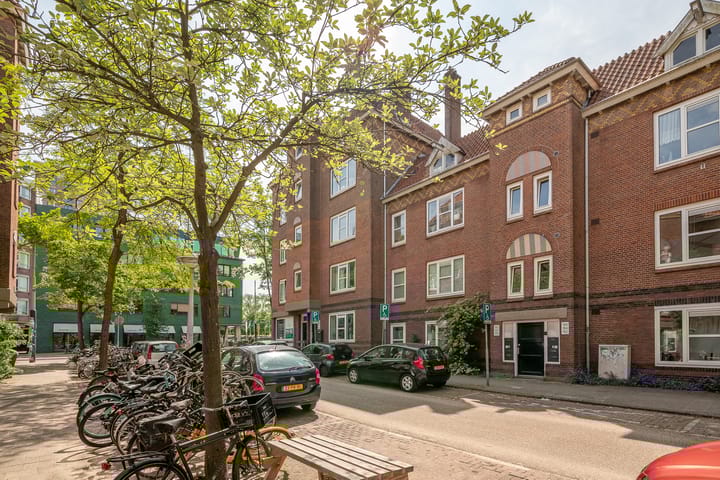 Vincent van Goghstraat 198 in Amsterdam foto