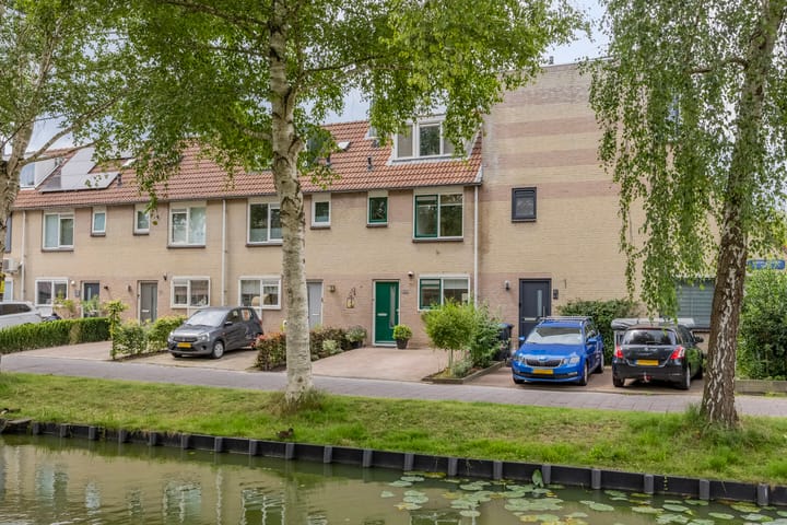 Vinkeveldpoldersingel 25 in Gouda foto