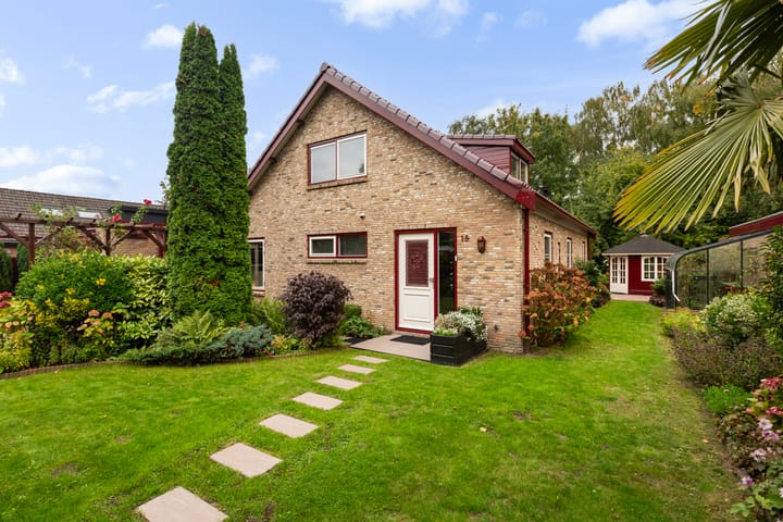 Vinkseweg 15 in Rozenburg foto