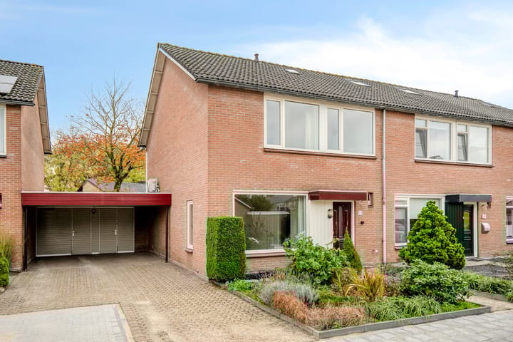 Violenstraat 19 in Eibergen foto