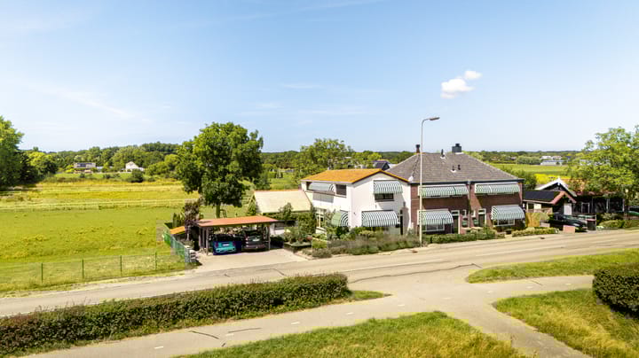 Vleerdamsedijk 18 in Rockanje foto