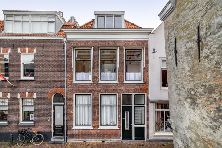 Vleeshouwersstraat 6 in Dordrecht foto