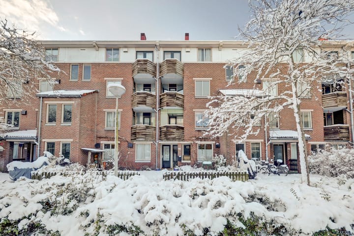 Vleutenstraat 108 in Amsterdam foto