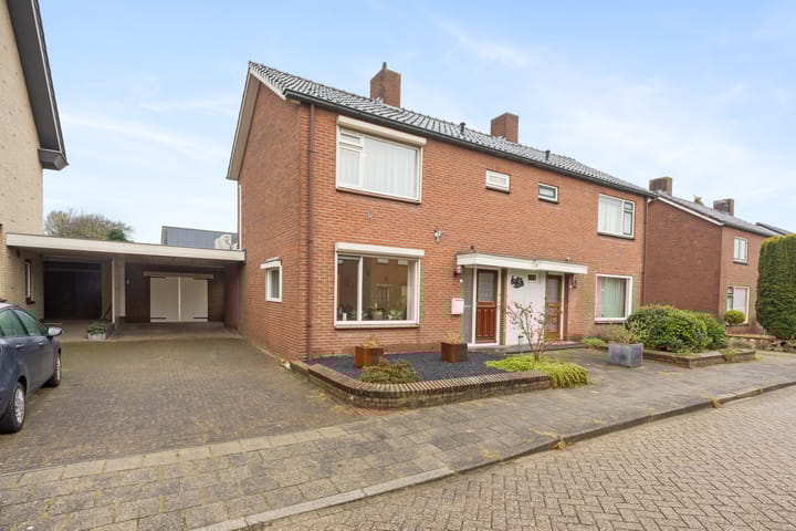 Vlierstraat 22 in Huissen foto