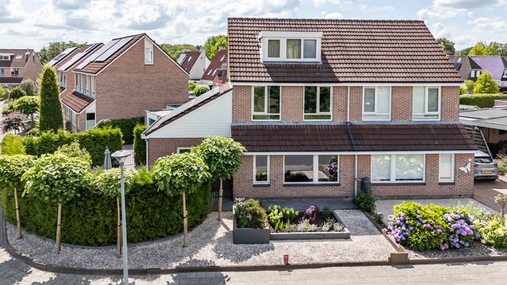 Vogelwikke 7 in Roden foto