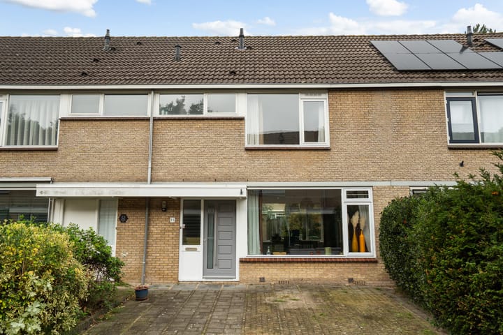 Volkerak 55 in Alphen aan den Rijn foto