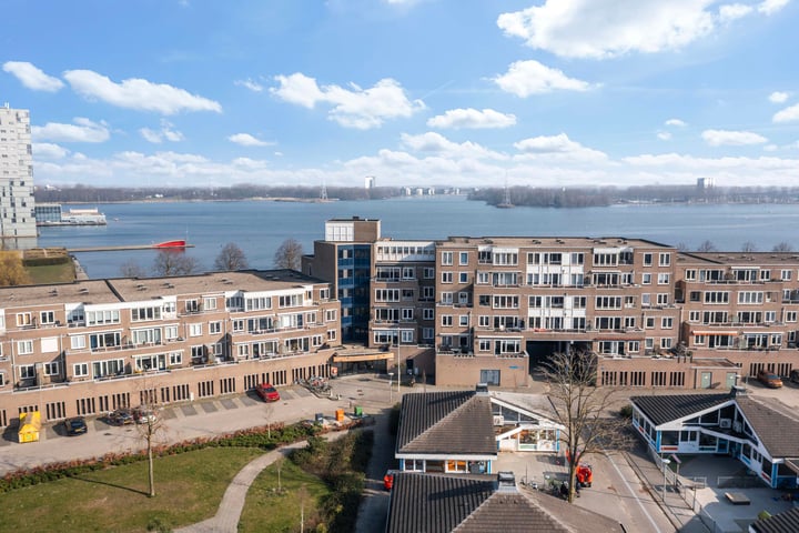 Vollenhoveschans 38 in Almere foto