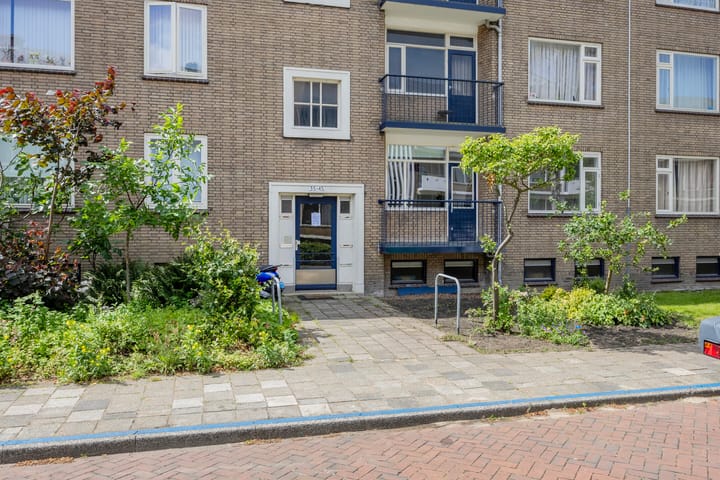 Von Geusaustraat 45 in Voorburg foto