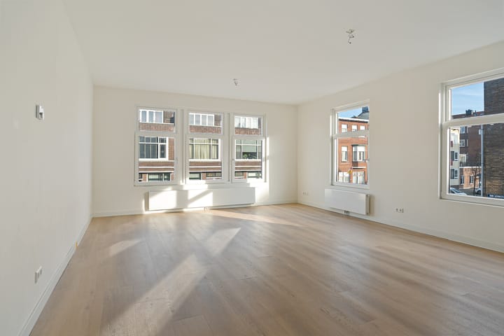 Von Leibnizstraat 2B in Schiedam