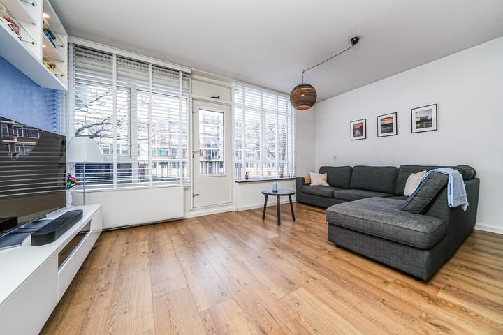 Vondelweg 78 in Rotterdam foto