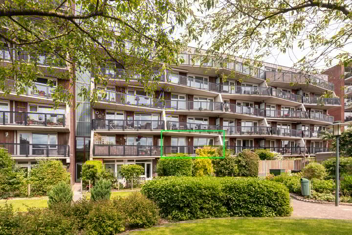 Vondelweg 940 in Haarlem foto