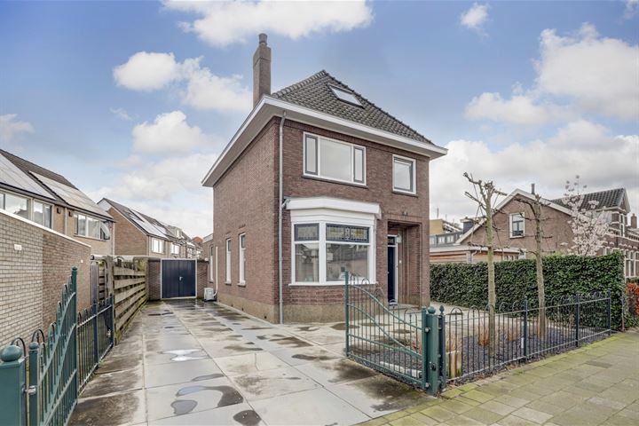 Voor de Kijkuit 18 in Tiel foto