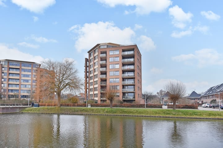 Voordijkshoorn 111 in Den Hoorn