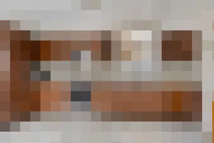 Voormors 112 Enter thumbnail 10