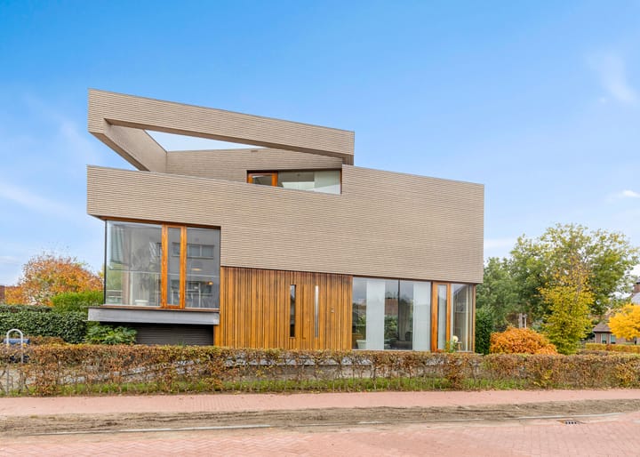 Voorste Akkerweg 2 in Helmond foto