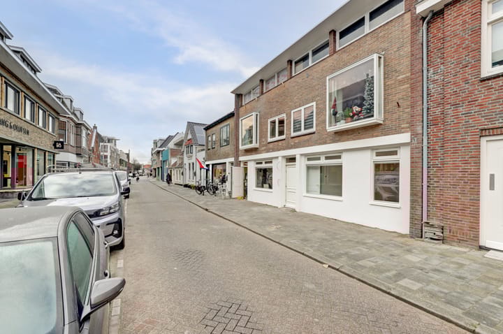 Voorstraat 66 in Katwijk foto