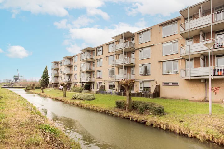 Voorwaartsveld 35 in Leerdam foto