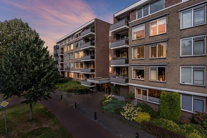 Vosselmanstraat 155 in Apeldoorn foto