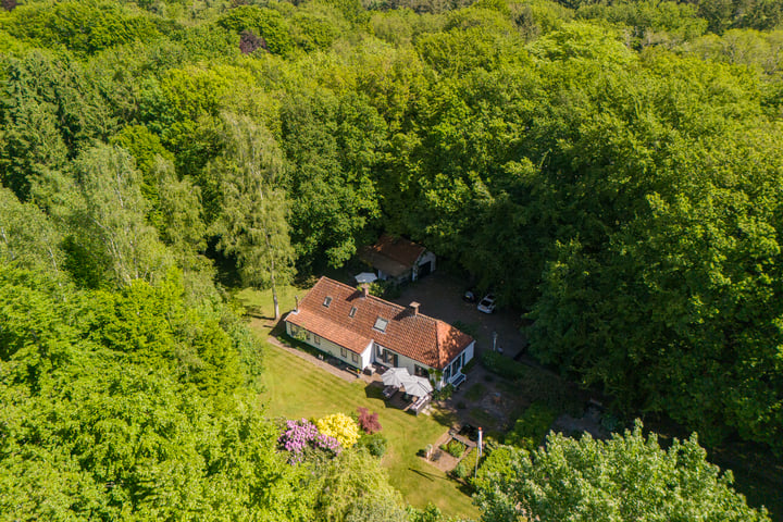 Vredeslaan 1 in Frederiksoord foto