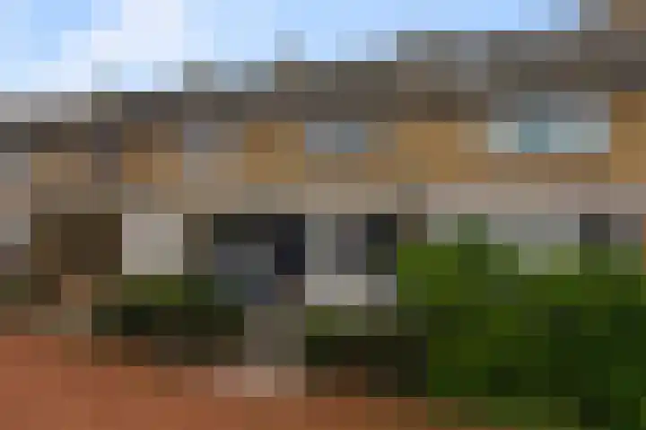 Vrijburglaan 67 en Uitgeest