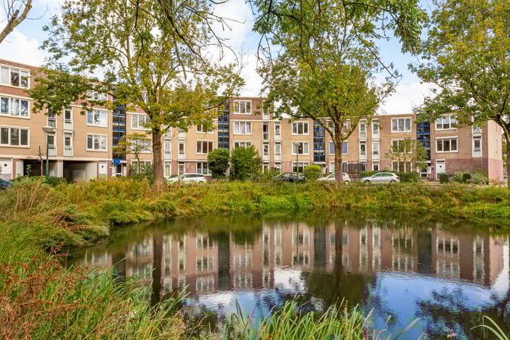 Vrijhoef 72 in Leusden foto