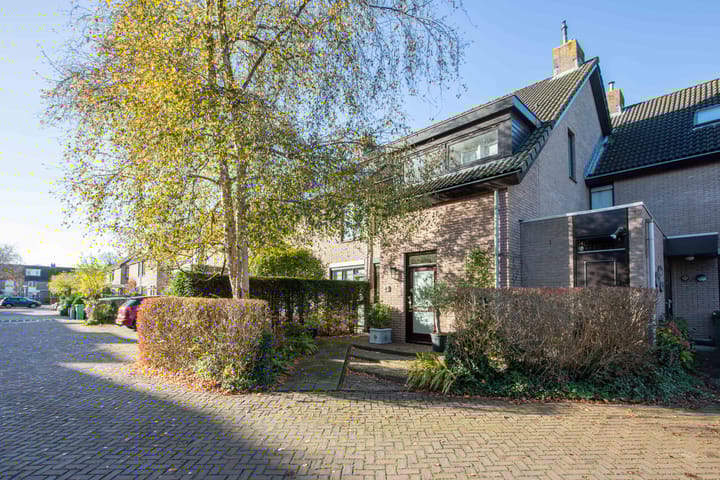 Vuurtoren 23 in Amstelveen foto