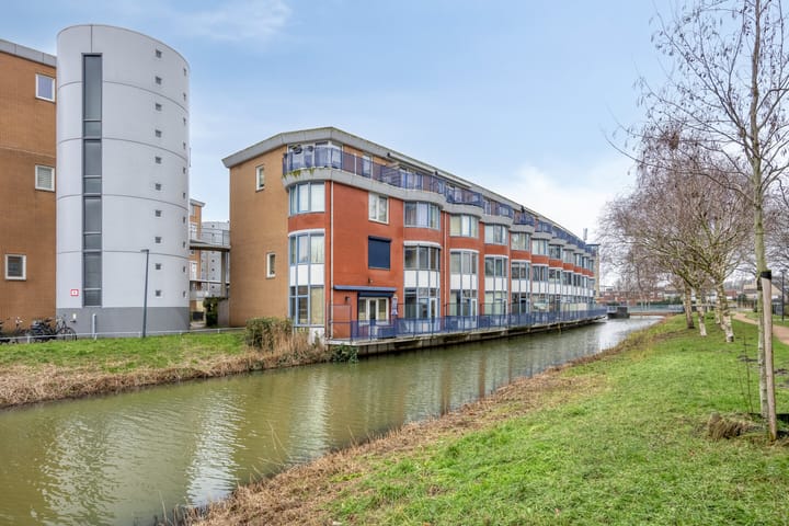 Vuurvlinderhof 10 in Schiedam