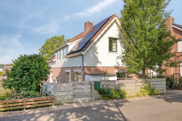 Waaldijk 159 in Brakel