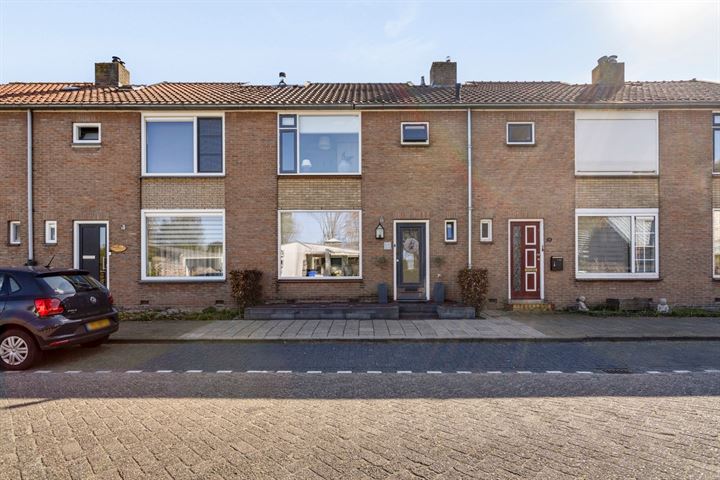 Waalstraat 43 in Sliedrecht foto