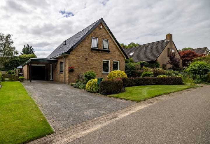 Waardeel 17 in Annen foto