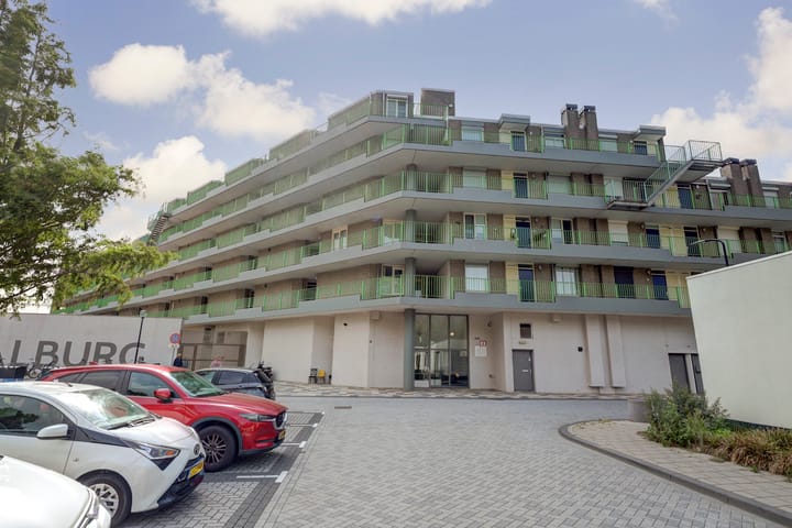 Wadden 55 in Zwijndrecht foto