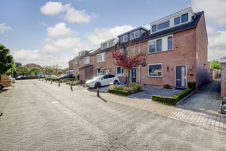 Waemelslant 75 in Westervoort foto