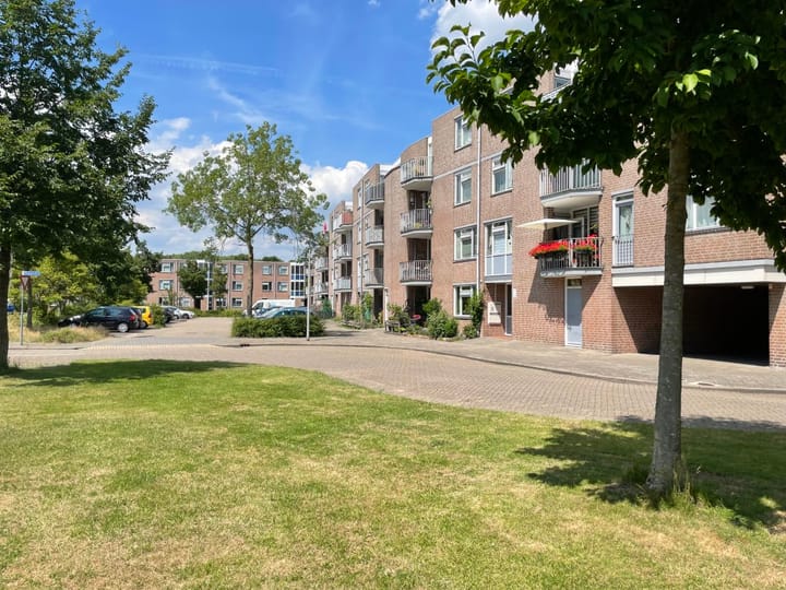 Wagenmaker 137 in Alphen aan den Rijn foto