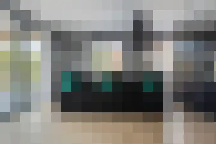 Wales 10 Purmerend thumbnail 10