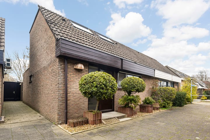 Warande 18 in Ede foto