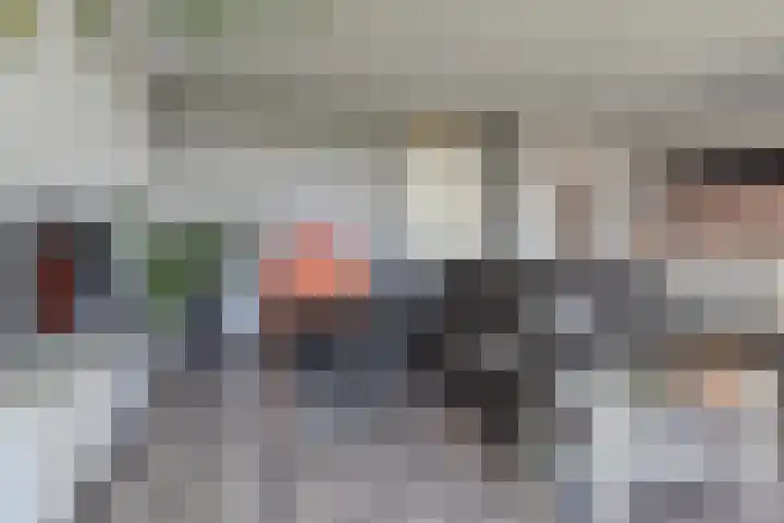 Warder 174 Warder thumbnail 70
