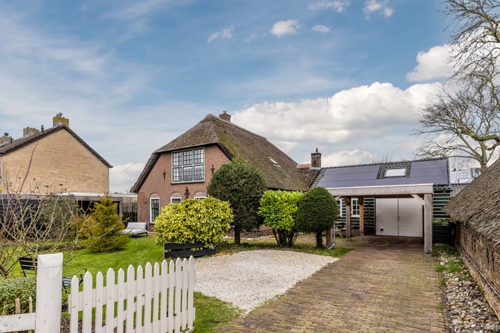 Warmoezierslaan 32 in Heiloo foto