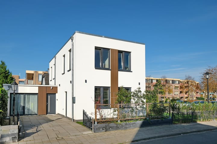 Waterloweg 36 in Ede foto