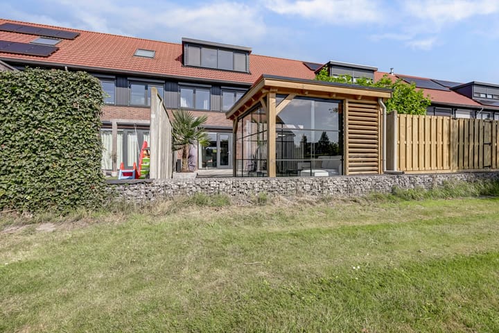 Waterpas 22 in Dronten foto