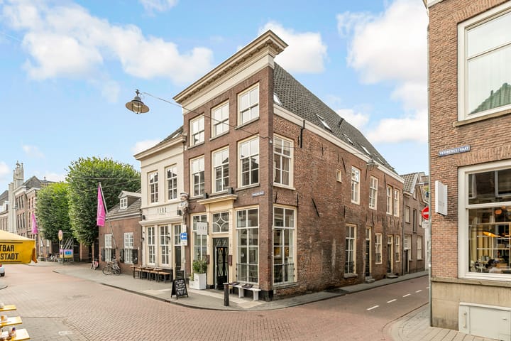 Waterstraat 2A in 's-Hertogenbosch foto