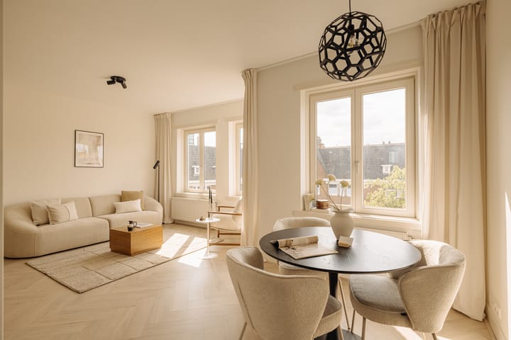 Watteaustraat 17A-4 in Amsterdam foto