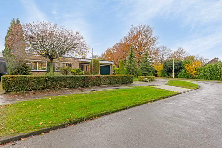 Weddehoenlaan 2 in Goor foto