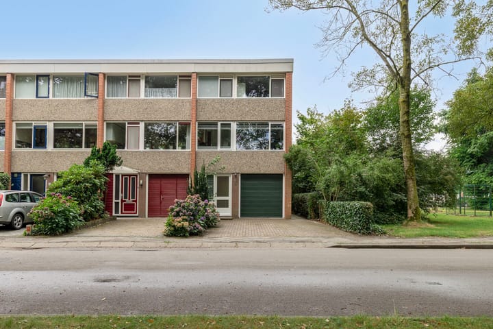 Wederikweg 74 in Haren Gn foto