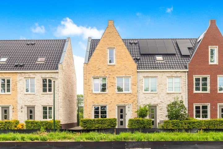 Weegbree 22 in Heiloo foto