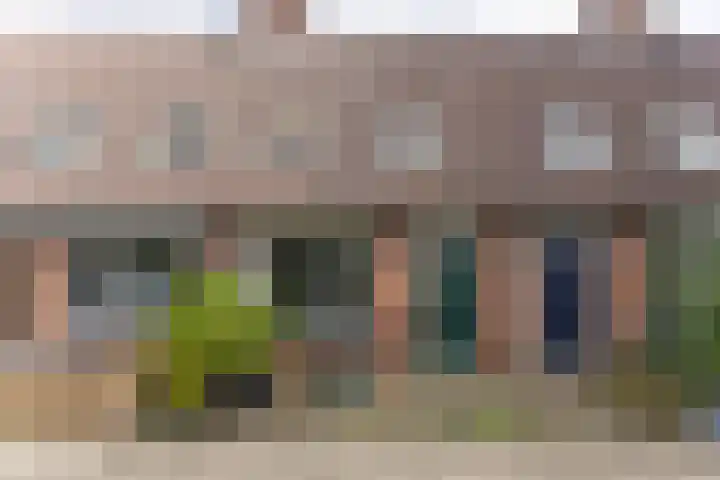 Weegbree 49 en Zwaag