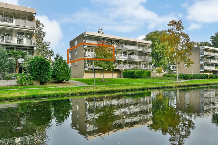 Weegbreestraat 96 in Nieuw-Vennep foto